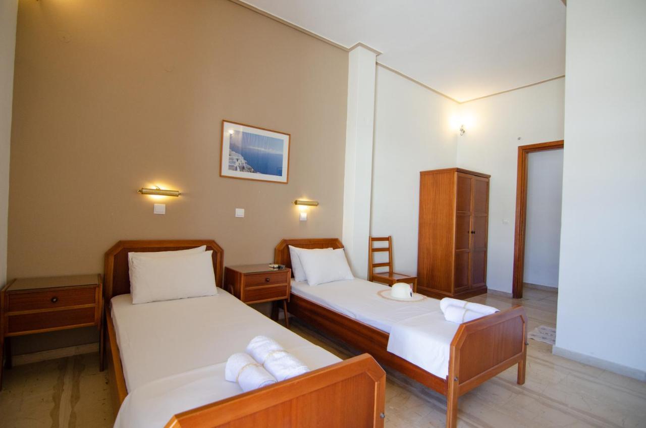 איוס חורה Almira Inn מראה חיצוני תמונה